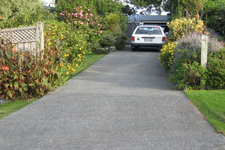 Photo of property in 44 Cumberland Street, Leigh, 0985