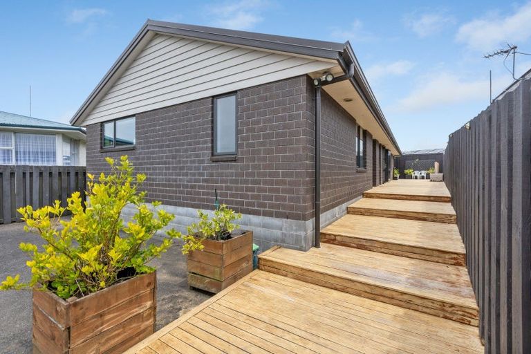 Photo of property in 8a Cutfield Street, Inglewood, 4330