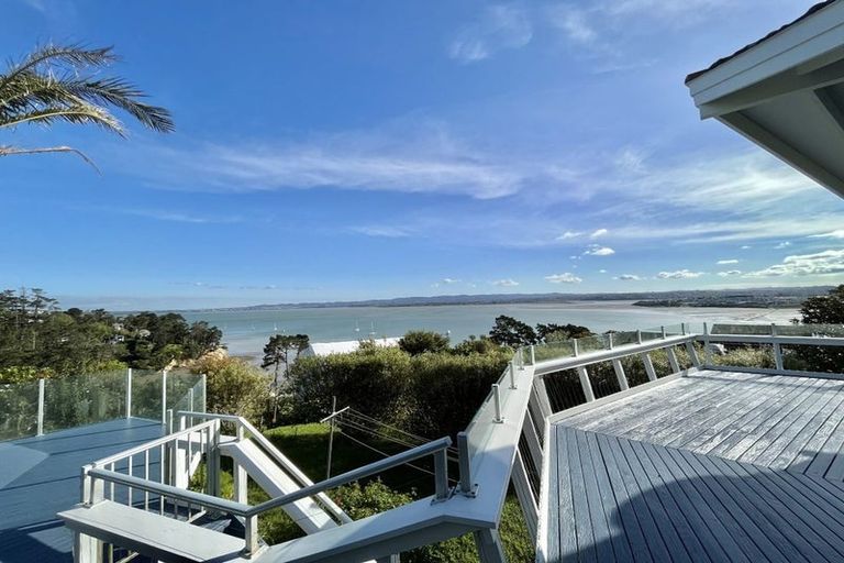Photo of property in 34 Telstar Place, Beach Haven, Auckland, 0626