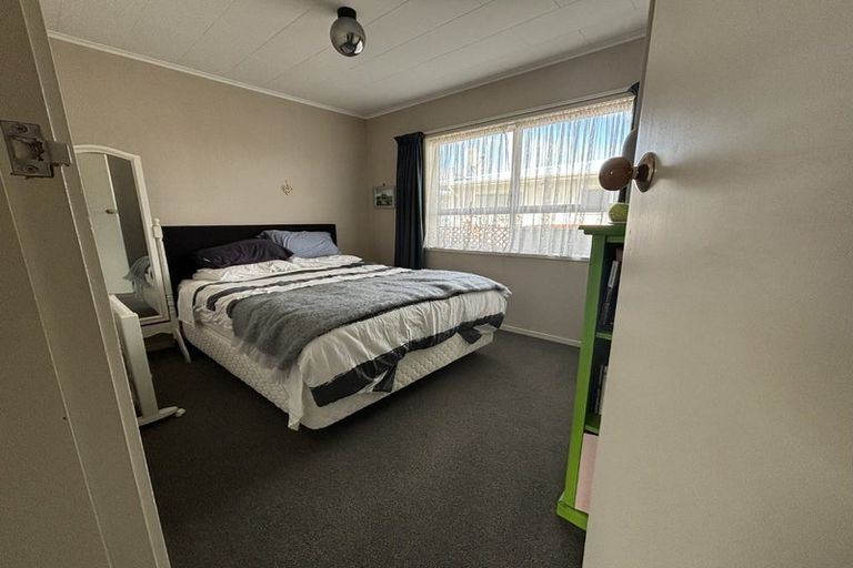 Photo of property in 2/53 Fergusson Street, Stoke, Nelson, 7011