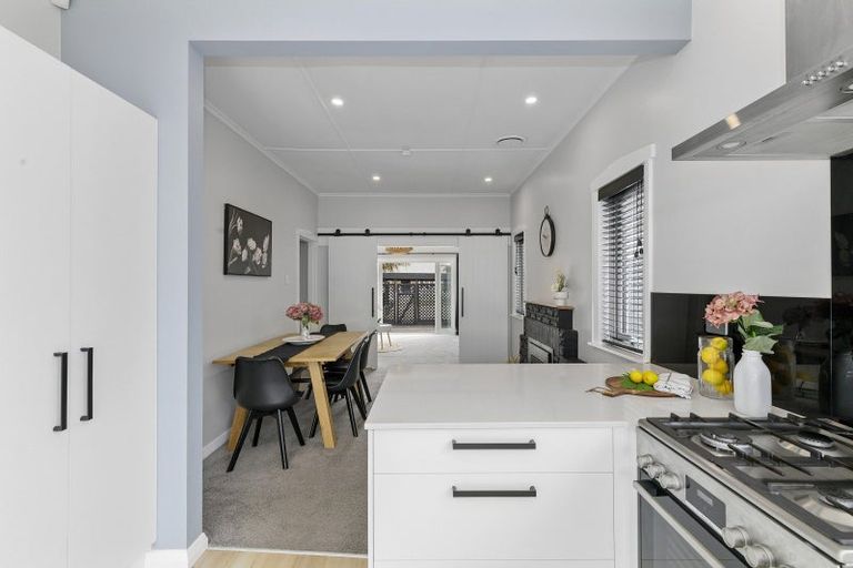 Photo of property in 10 Byron Street, Petone, Lower Hutt, 5012