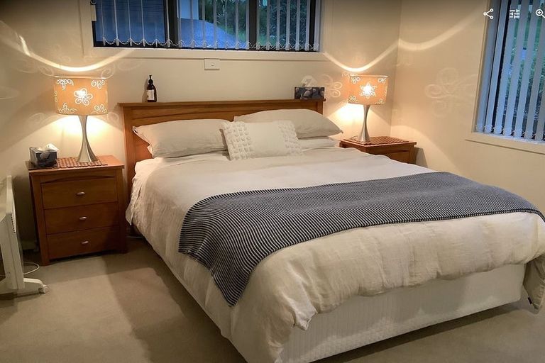 Photo of property in 3 Ruapehu Drive, Fitzherbert, Palmerston North, 4410