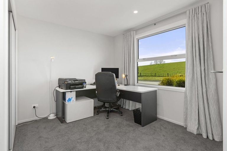 Photo of property in 11 Mangakino Road, Raglan, 3295