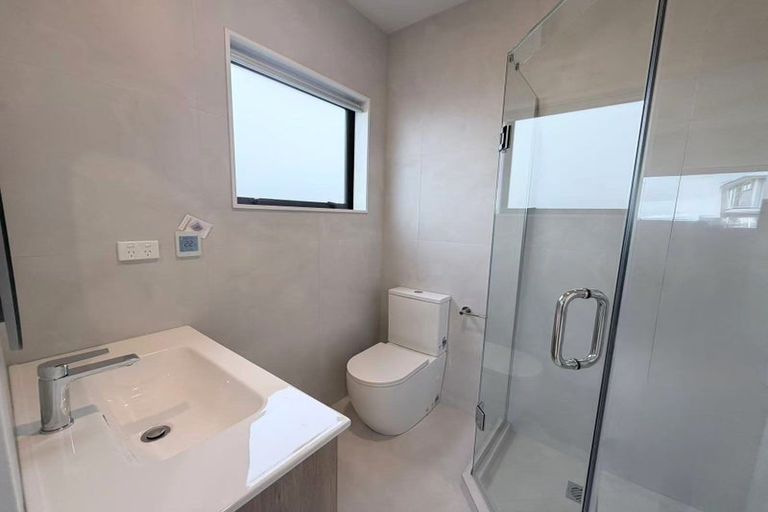 Photo of property in 3 Toporoa Street, Karaka, 2113