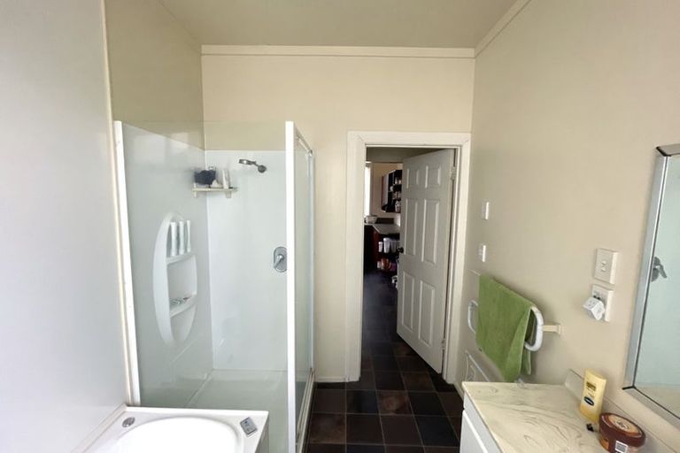 Photo of property in 12 Oakland Street, Andersons Bay, Dunedin, 9013