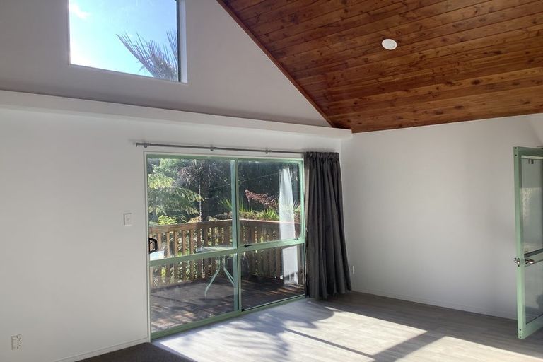 Photo of property in 1/24 Opahi Bay Road, Mahurangi West, Warkworth, 0983