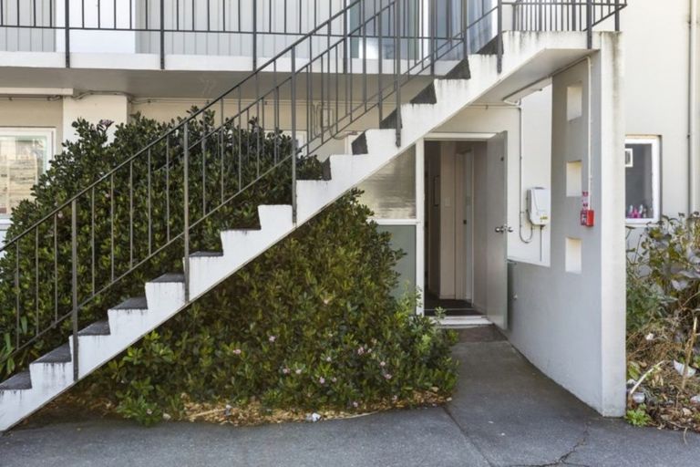 Photo of property in 1/19 Britannia Street, Petone, Lower Hutt, 5012