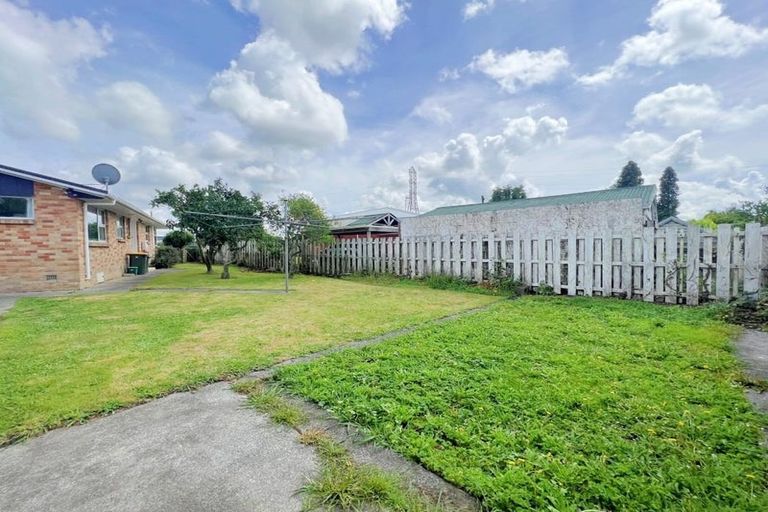 Photo of property in 12 Pryce Place, Silverdale, Hamilton, 3216