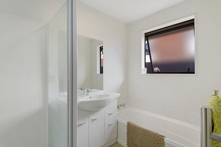 Photo of property in 2/77 Grafton Street, Waltham, Christchurch, 8011