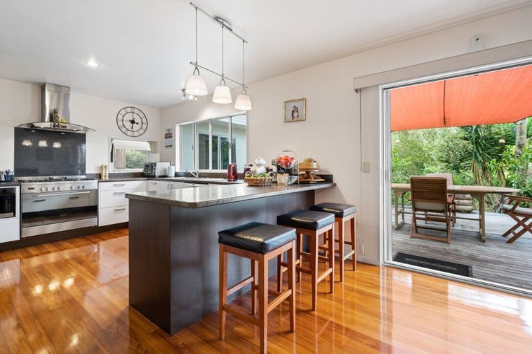 Photo of property in 32 Matarau Road, Matarau, Kamo, 0185