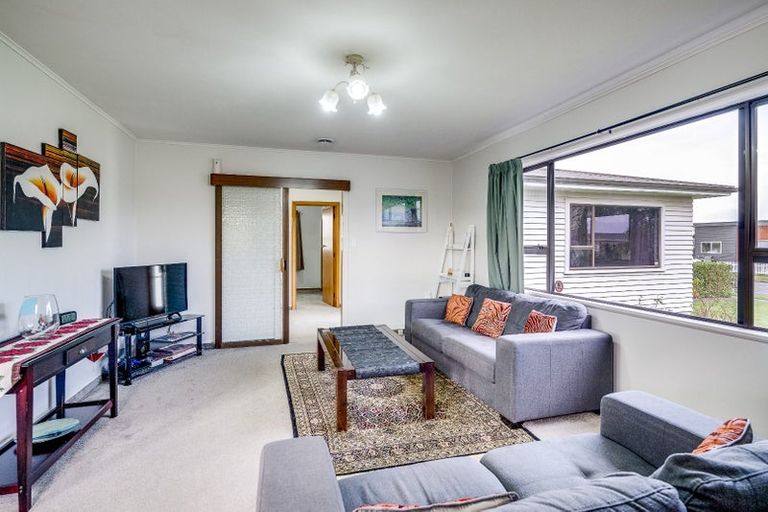 Photo of property in 15 Trinity Crescent, Pirimai, Napier, 4112