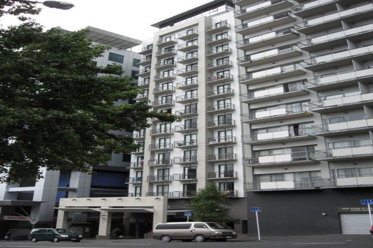 Photo of property in Sapphire Apartments, 412/76 Wakefield Street, Auckland Central, Auckland, 1010