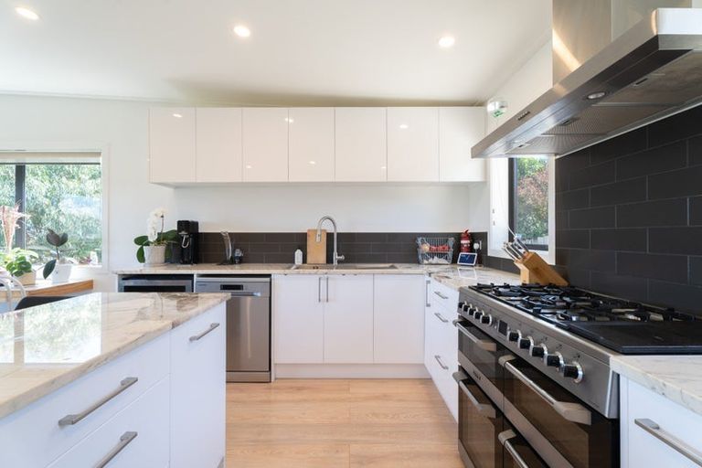 Photo of property in 2a Mapplebeck Street, Titahi Bay, Porirua, 5022