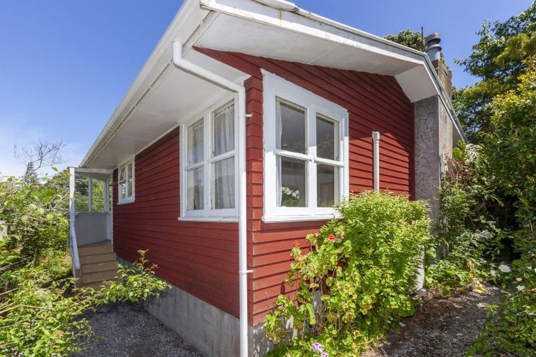 Photo of property in 4 Porter Place, Paekakariki, 5034