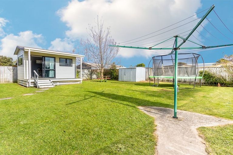 Photo of property in 4 Belle Maison Court, Levin, 5510