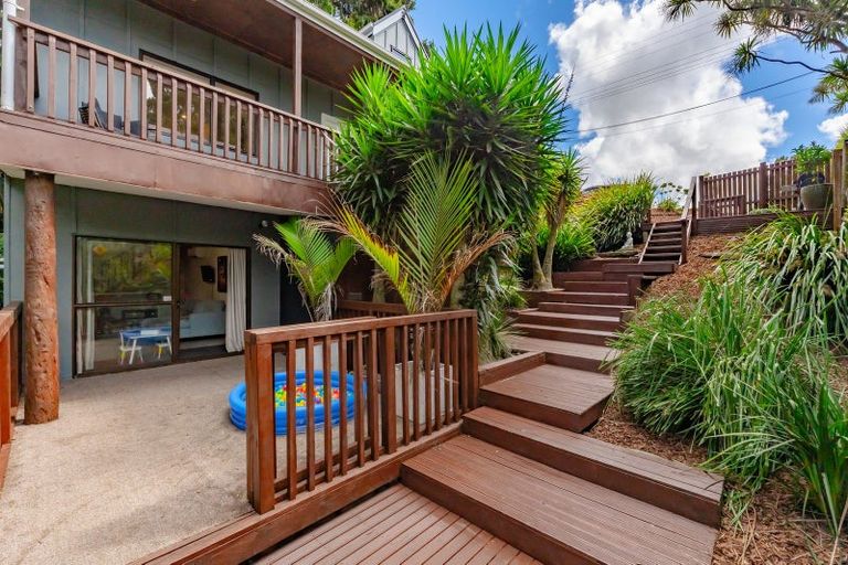Photo of property in 169 Wairere Road, Waitakere, Henderson, 0782