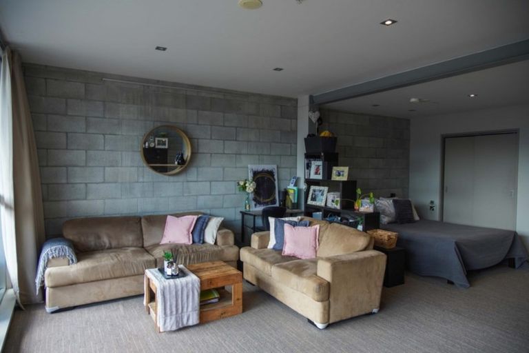 Photo of property in 1/143g Carlton Gore Road, Newmarket, Auckland, 1023