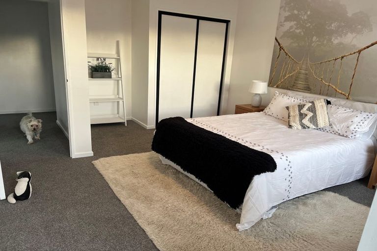 Photo of property in 2/162 Main Road, Redcliffs, Christchurch, 8081