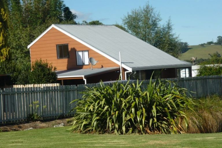 Photo of property in 38a George Street, Hikurangi, 0114
