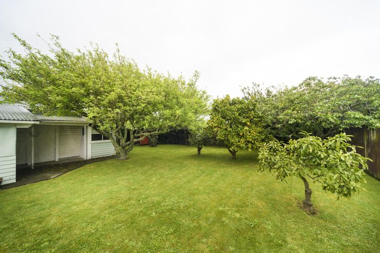 Photo of property in 7 Tawa Street, Tokomaru, Palmerston North, 4474