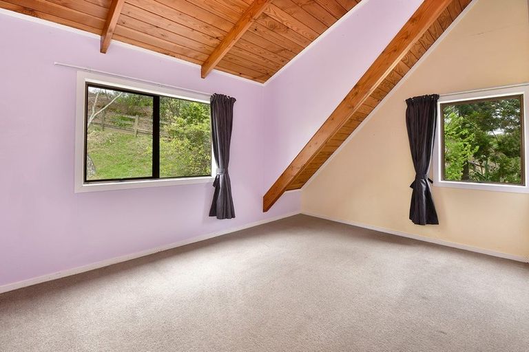 Photo of property in 136 Mclachlan Road, Kaukapakapa, Warkworth, 0984