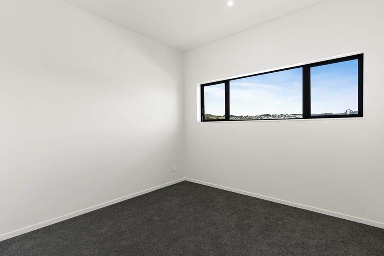 Photo of property in 201/1 Dishys Road, Flat Bush, Auckland, 2019