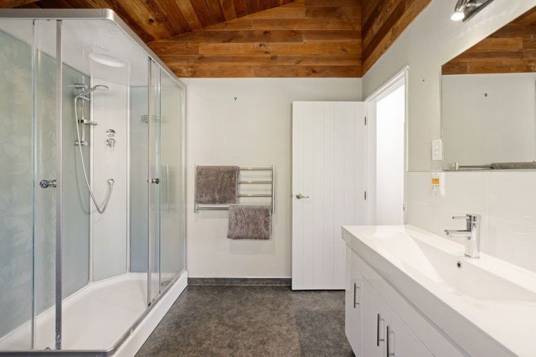 Photo of property in 74 Totara Drive, Pukete, Hamilton, 3200