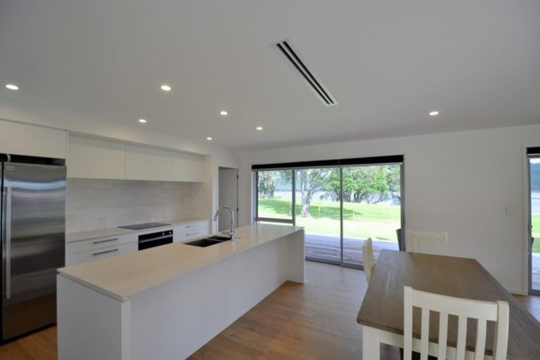 Photo of property in 71 Tangiteroria Lane, Pauanui, Hikuai, 3579