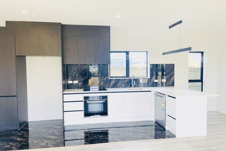 Photo of property in 46 Auranga Drive, Karaka, Papakura, 2113