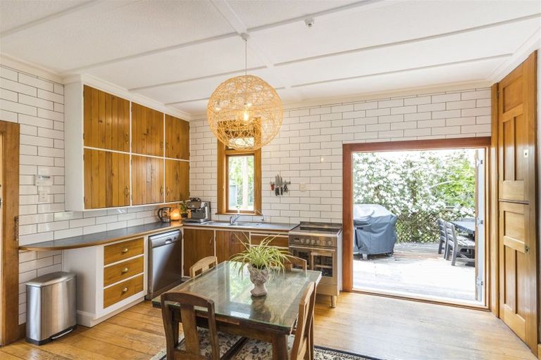 Photo of property in 1394 Kairanga Bunnythorpe Road, Kairanga, Palmerston North, 4475