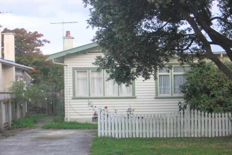 Photo of property in 39 Moa Street, Alicetown, Lower Hutt, 5010