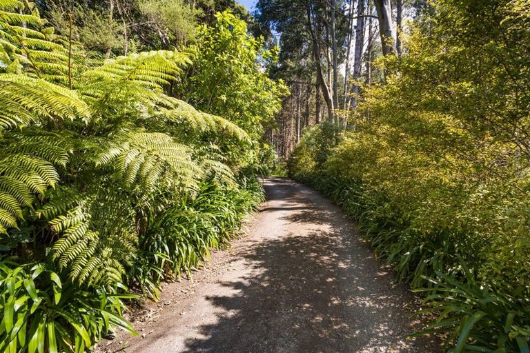 Photo of property in 296 Aokautere Drive, Aokautere, Palmerston North, 4471