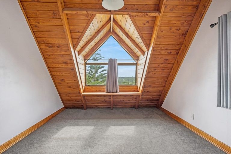 Photo of property in 380 Paremoremo Road, Paremoremo, Auckland, 0632
