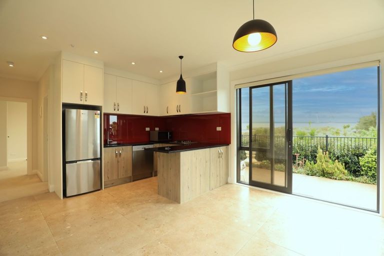 Photo of property in 56 Sunningdale Street, Wattle Downs, Auckland, 2103