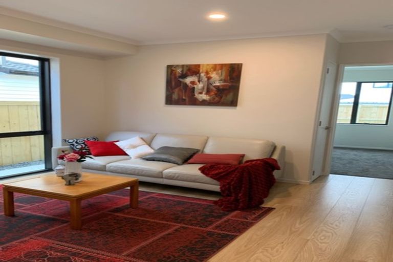 Photo of property in 82 Donegal Park Drive, Flat Bush, Auckland, 2019