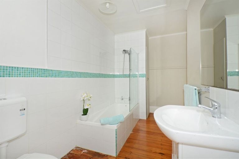 Photo of property in 70 Cairnfield Road, Otangarei, Whangarei, 0112