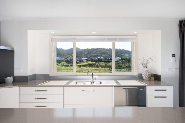 Photo of property in 14 Tohora View, Waihi Beach, 3611