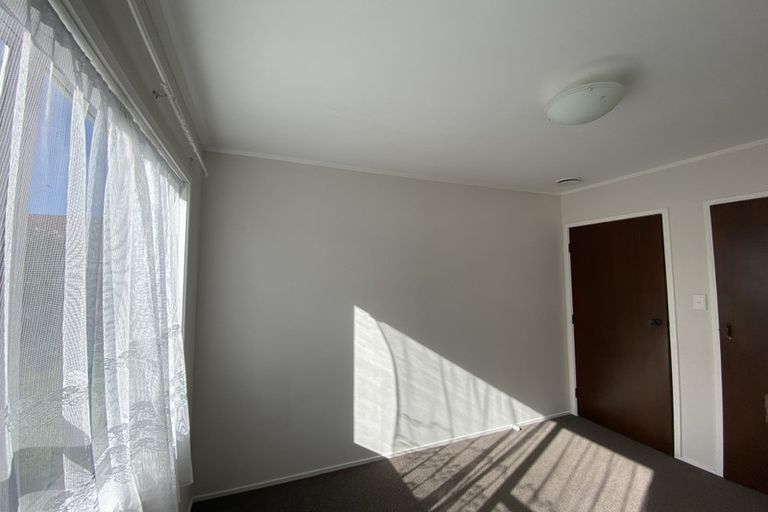 Photo of property in 6 Cranberry Place, Bucklands Beach, Auckland, 2012