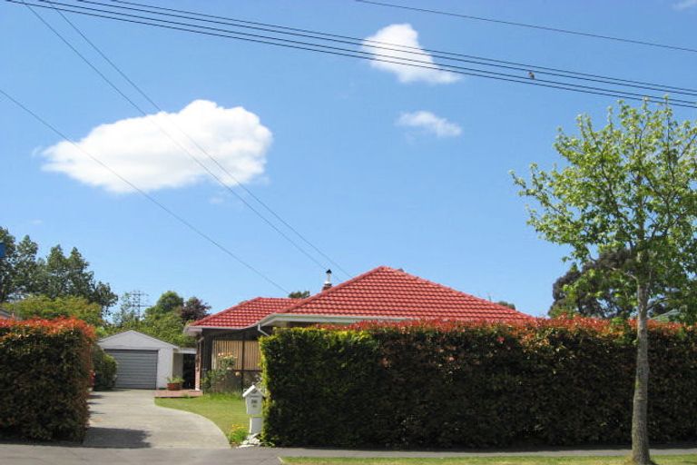 Photo of property in 30 Cranbrook Avenue, Burnside, Christchurch, 8053