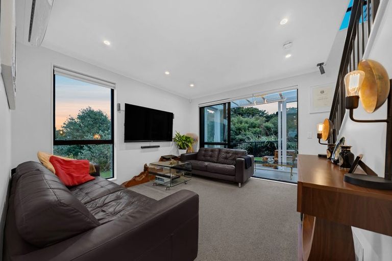 Photo of property in 4 Matairangi Avenue, Totara Heights, Auckland, 2105