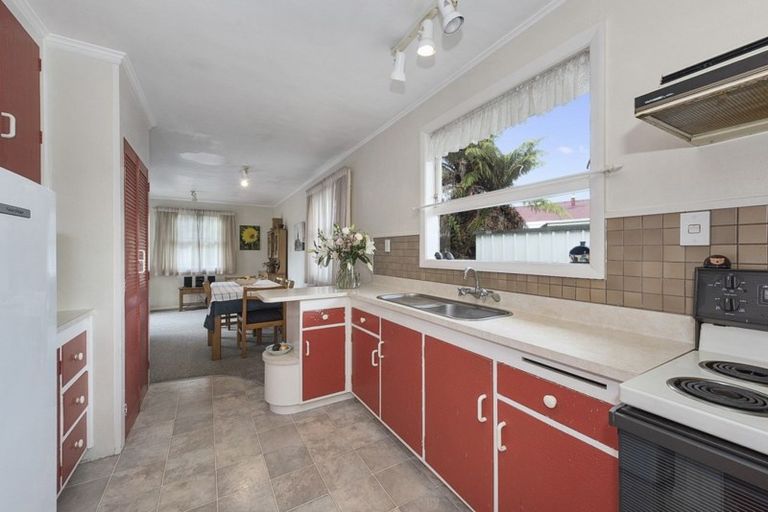 Photo of property in 98 Ohaupo Road, Melville, Hamilton, 3206