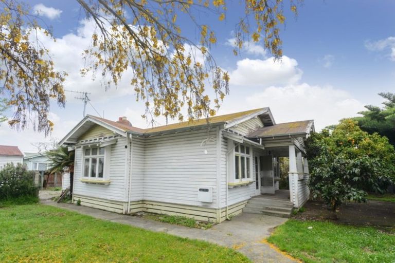 Photo of property in 511 Saint Aubyn Street East, Hastings, 4122