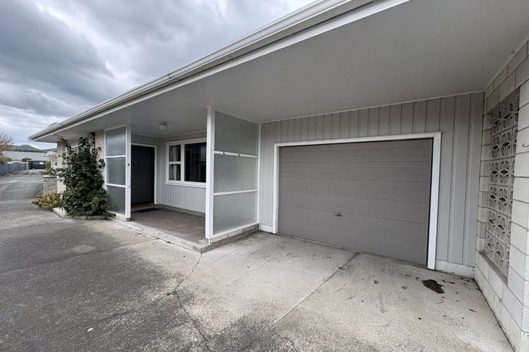 Photo of property in 6/29 Middle Road, Havelock North, 4130