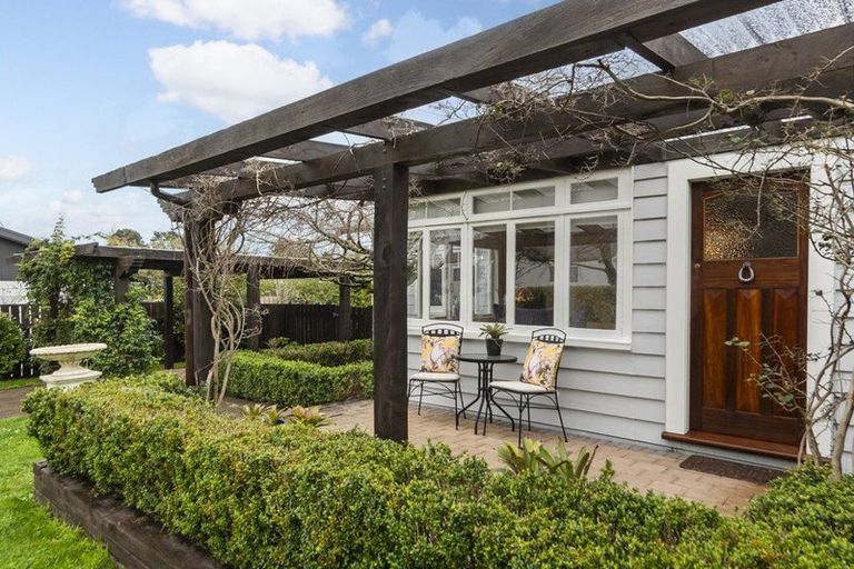 Photo of property in 208 Maeroa Road, Maeroa, Hamilton, 3200