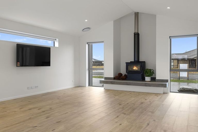 Photo of property in 54 Lakeland Avenue, Twizel, 7901