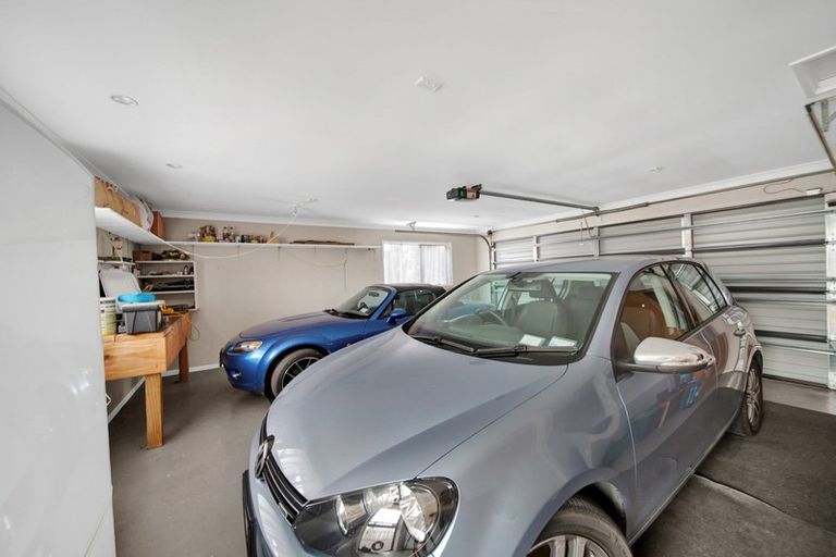 Photo of property in 11 Ash Place, Whalers Gate, New Plymouth, 4310