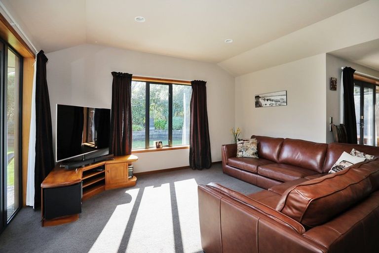 Photo of property in 139 Marama Avenue South, Otatara, Invercargill, 9879