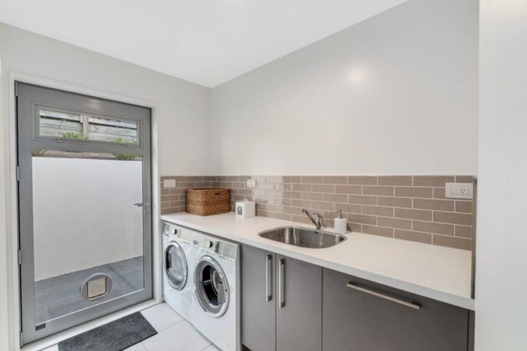 Photo of property in 16 Ravensdale Rise, Westmorland, Christchurch, 8025