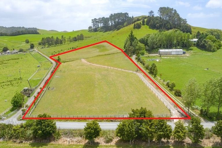 Photo of property in 132 Carruth Road, Papatoetoe, Auckland, 2025