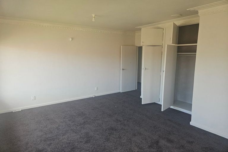 Photo of property in 53 Halver Road, Hillpark, Auckland, 2102